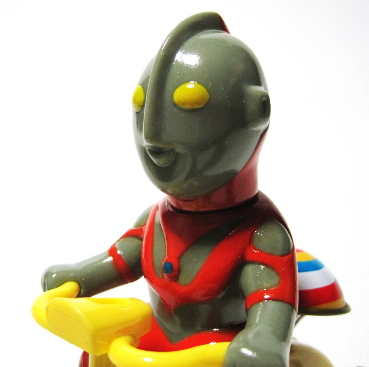 Yahoo!オークション - ブルマァク M1号限定 ウルトラマン 三輪車 Yahoo!オークション - ブルマァク M1号限定 ウルトラマン 三輪車