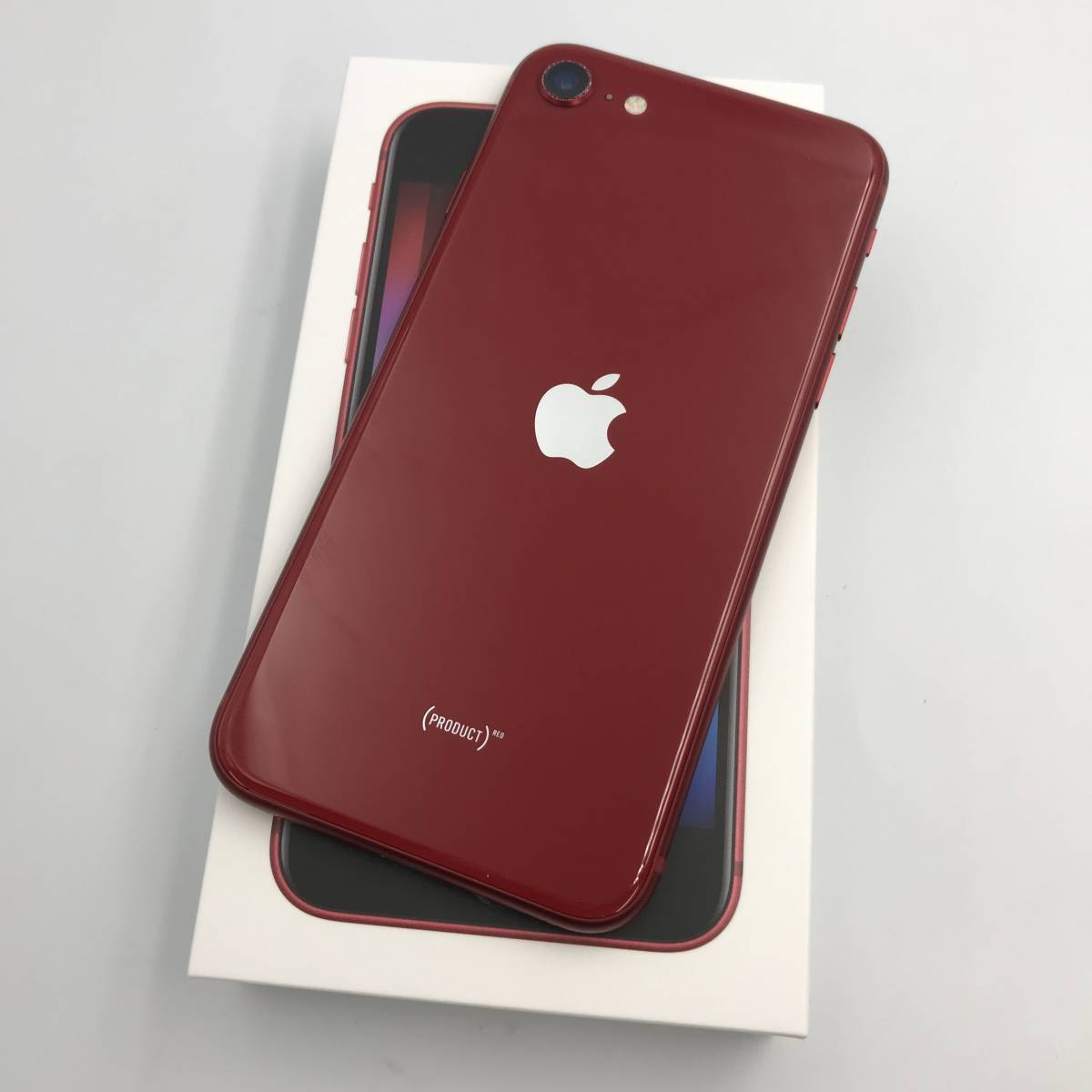 ほぼ新品 Apple iPhone SE 第3世代 64GB バッテリー容量100% MMYE3J/A