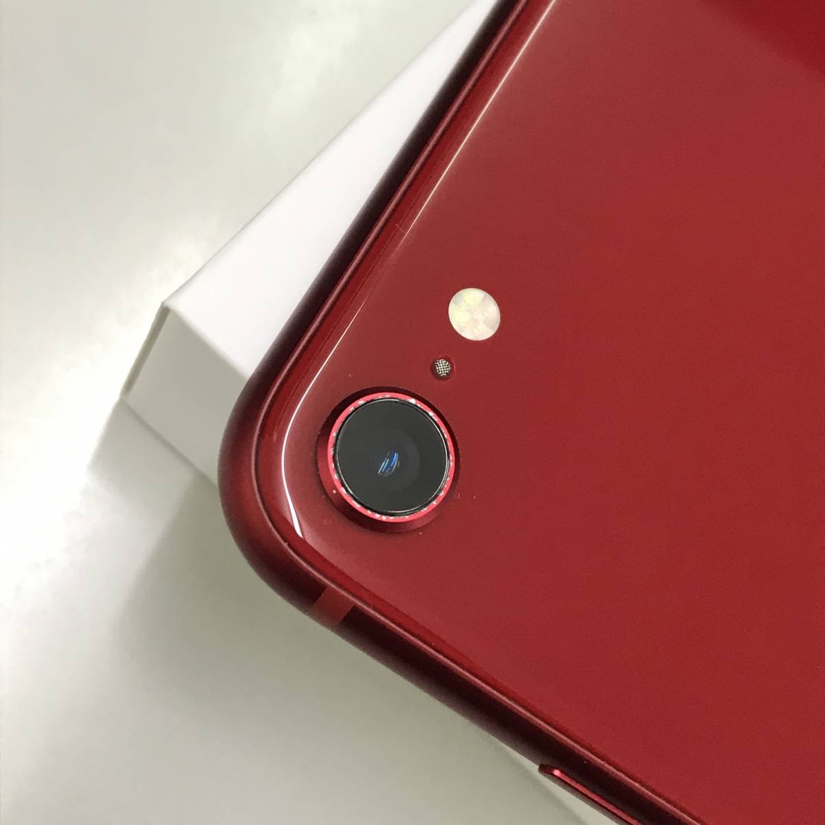 ほぼ新品 Apple iPhone SE 第3世代 64GB バッテリー容量100% MMYE3J/A