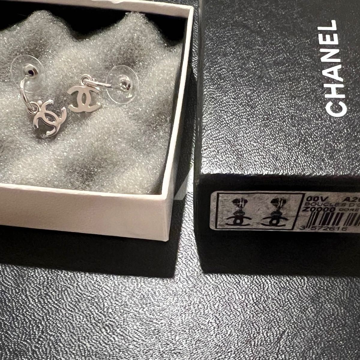 美品 シャネル CHANEL ミニ ココマーク スイングピアス シルバー