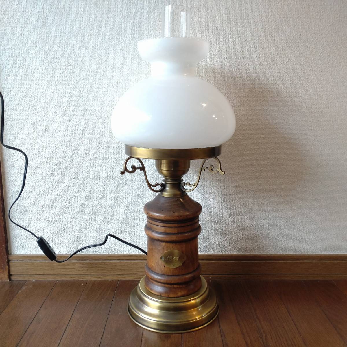 スタンドライト 置き型照明 MADE IN ITALY 1867 照明器具 レトロ アンティ―ク 高さ約570㎜ 最大直径約210㎜ 【3200】_高さ約570㎜　最大直径約210㎜