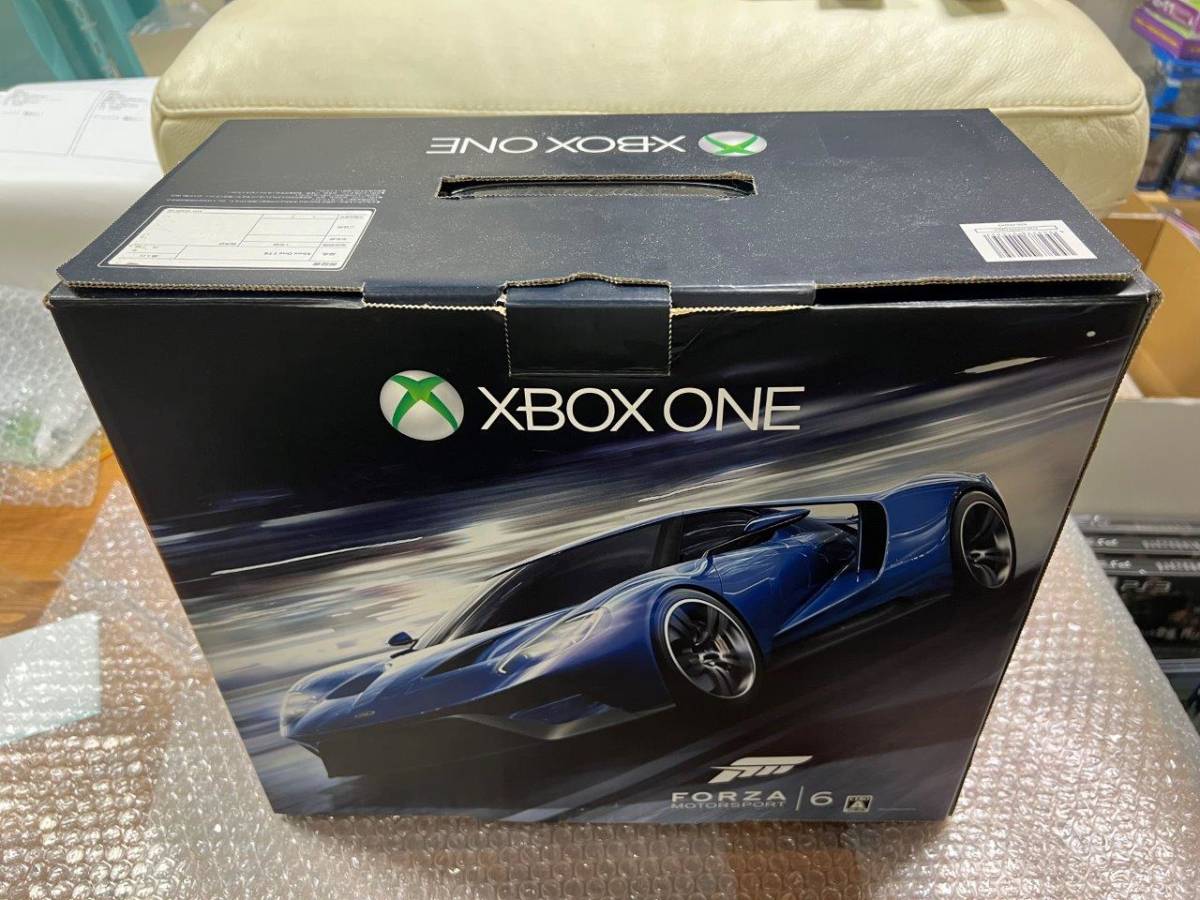 XBOX ONE 本体 amazon.co.jp限定版 フォルツァモータースポーツ 6 / Forza Motorsport 6 状態良好 動作確認済 内箱/ソフト欠 送料無料