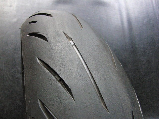 【送料無料★ ※沖縄・離島を除く】単品中古タイヤ!ブリヂストン◎S22. 140/70R17. せ790:23024_画像3