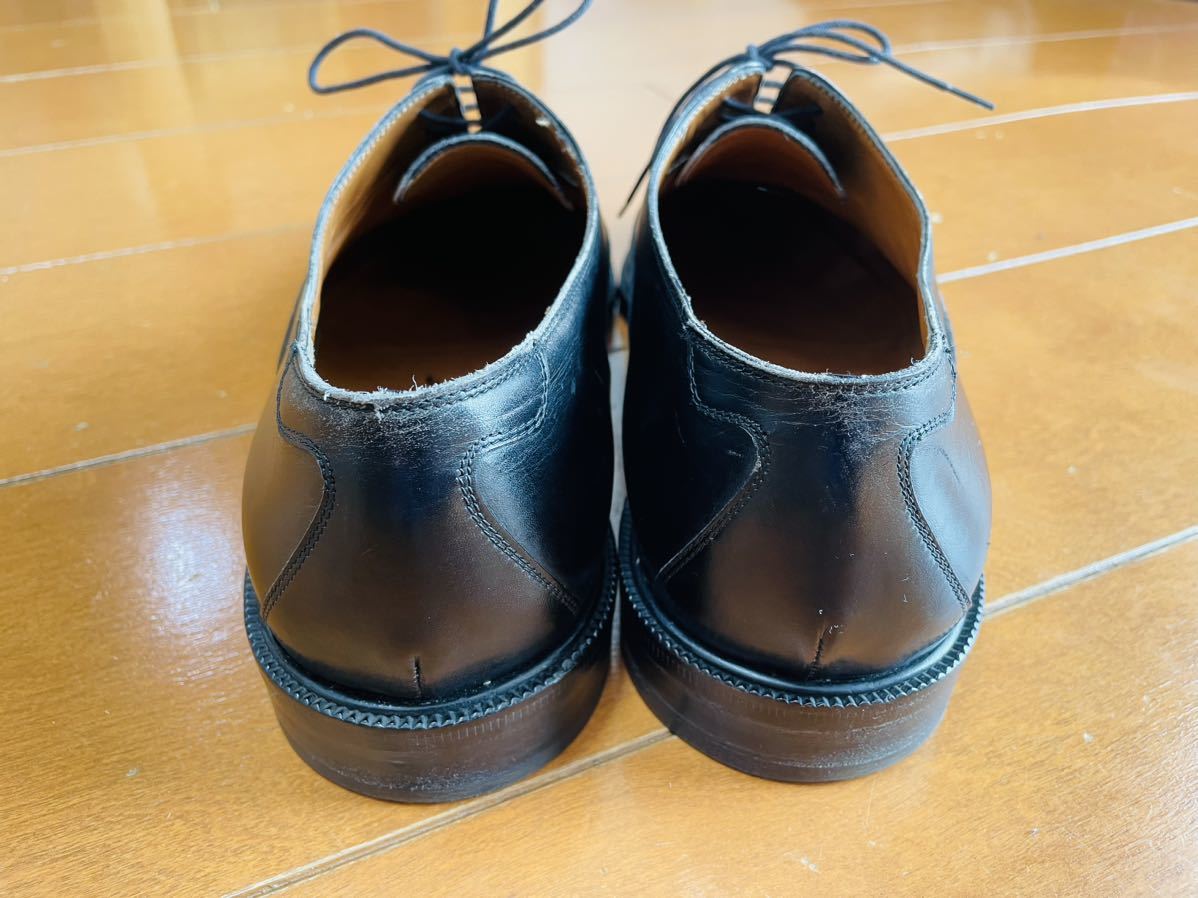 セール 登場から人気沸騰 ◇美品 Salvatore Ferragamo TRAEZZA 6.5EE