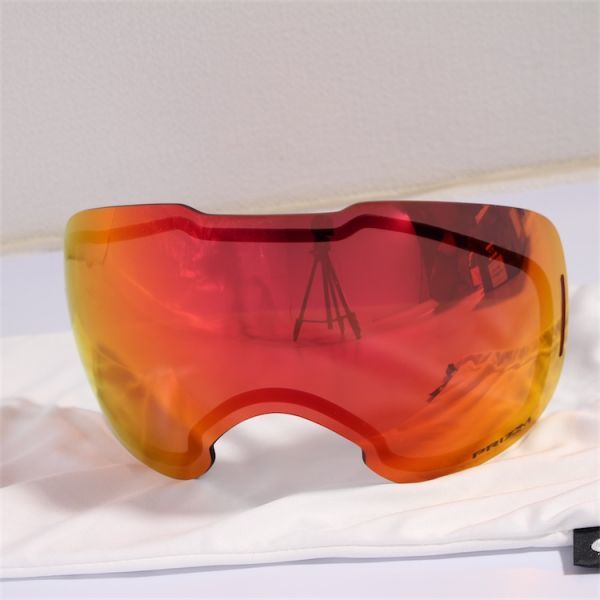 美品 19-20 OAKLEY Airbrake XL FP Progress w スペア付 オークリー prizmレンズ プリズム スノーボード ゴーグル スノボ 型落ち jlar003_必ず商品説明もご確認ください。