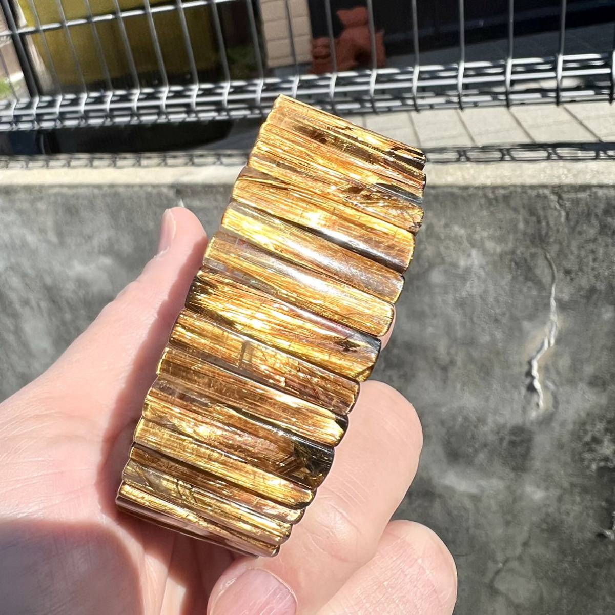 トップクオリティ タイチンルチル バングル 箱入り 4 ゴールド トップクオリティ タイチンルチル バングル 箱入り 4 ゴールド