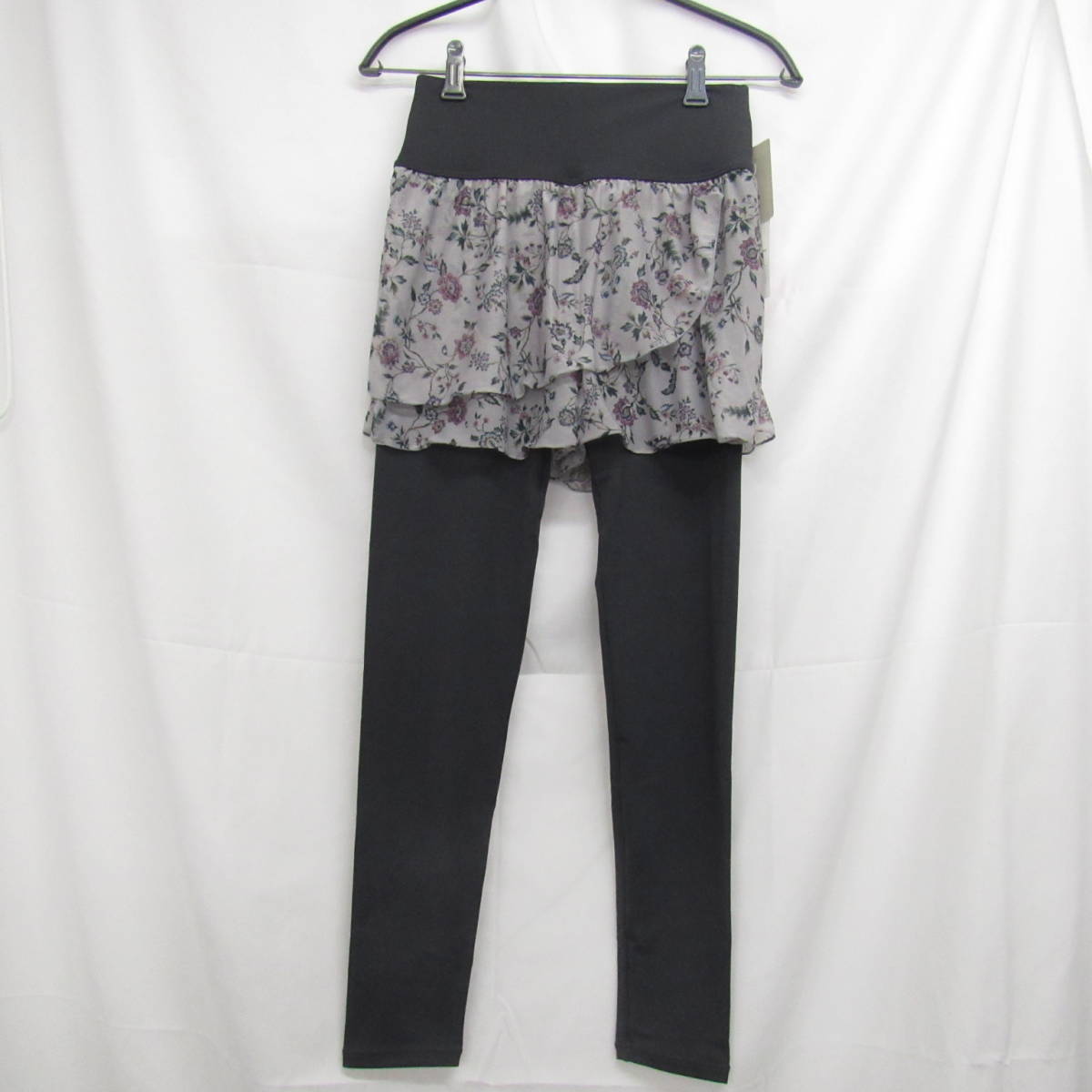 87-00271 [ outlet ] tea cot short pants attaching leggings yoga ballet Dance waist rubber lady's M size gray floral print 