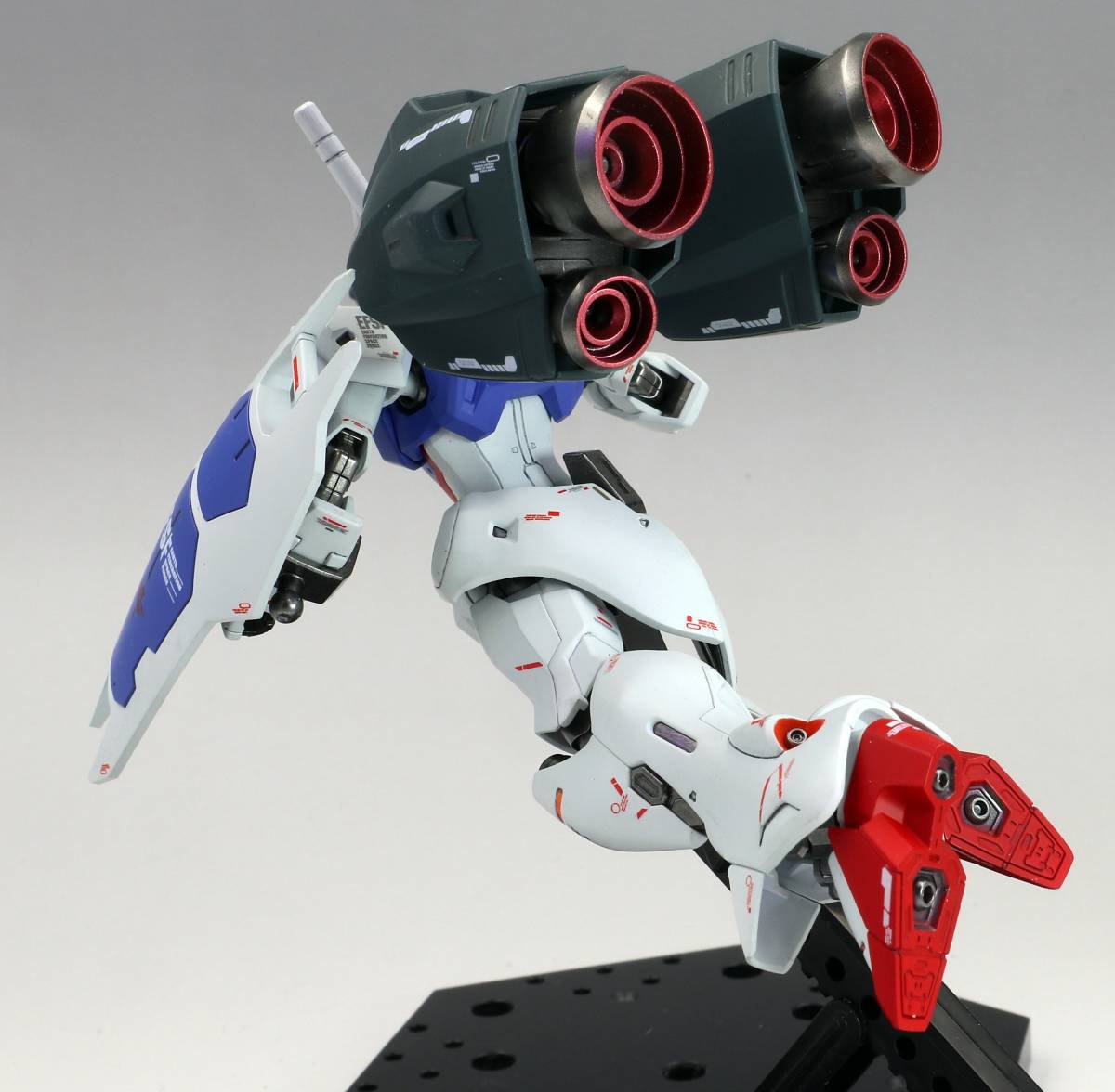 1/144　HGUC　ガンダムGP-00　エンゲージゼロ　ディテールアップ塗装済み完成品_画像3