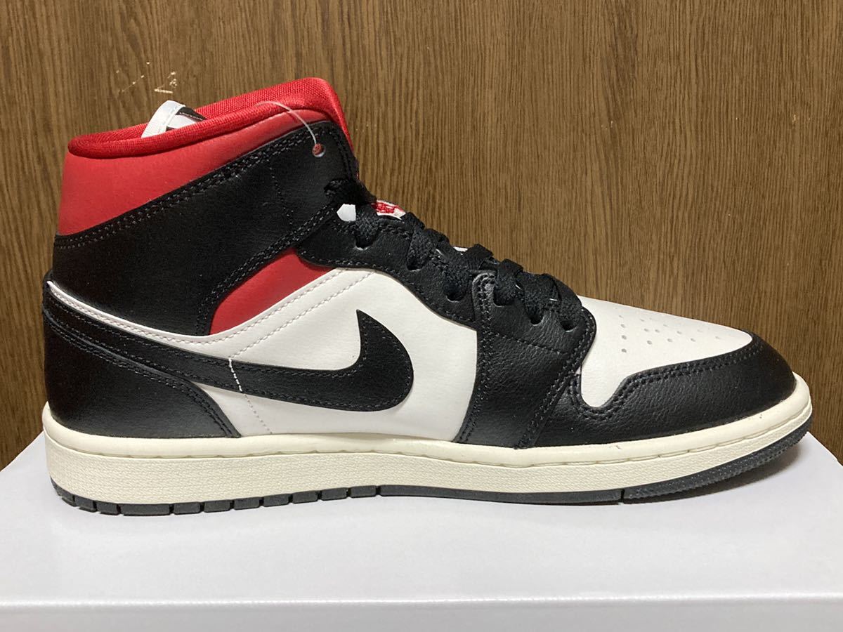 22年製 NIKE WMNS AIR JORDAN 1 MID ナイキ ウィメンズ エア ジョーダン AJ1【BQ6472-061】ブラック レッド BLACK GYM RED 黒×赤 US10_画像6