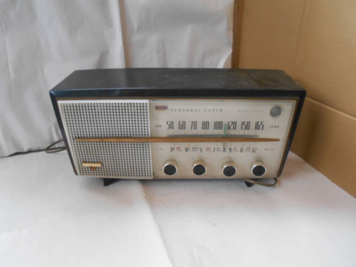税込) 旧車 古い ナショナル EA-370 プラスチック ラジオ 実動 昭和