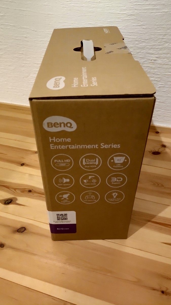 新品 BenQ TH575 ゲーミングプロジェクター(3,800ANSIルーメン/HDMIx2/スピーカー10wx1/高速モード)