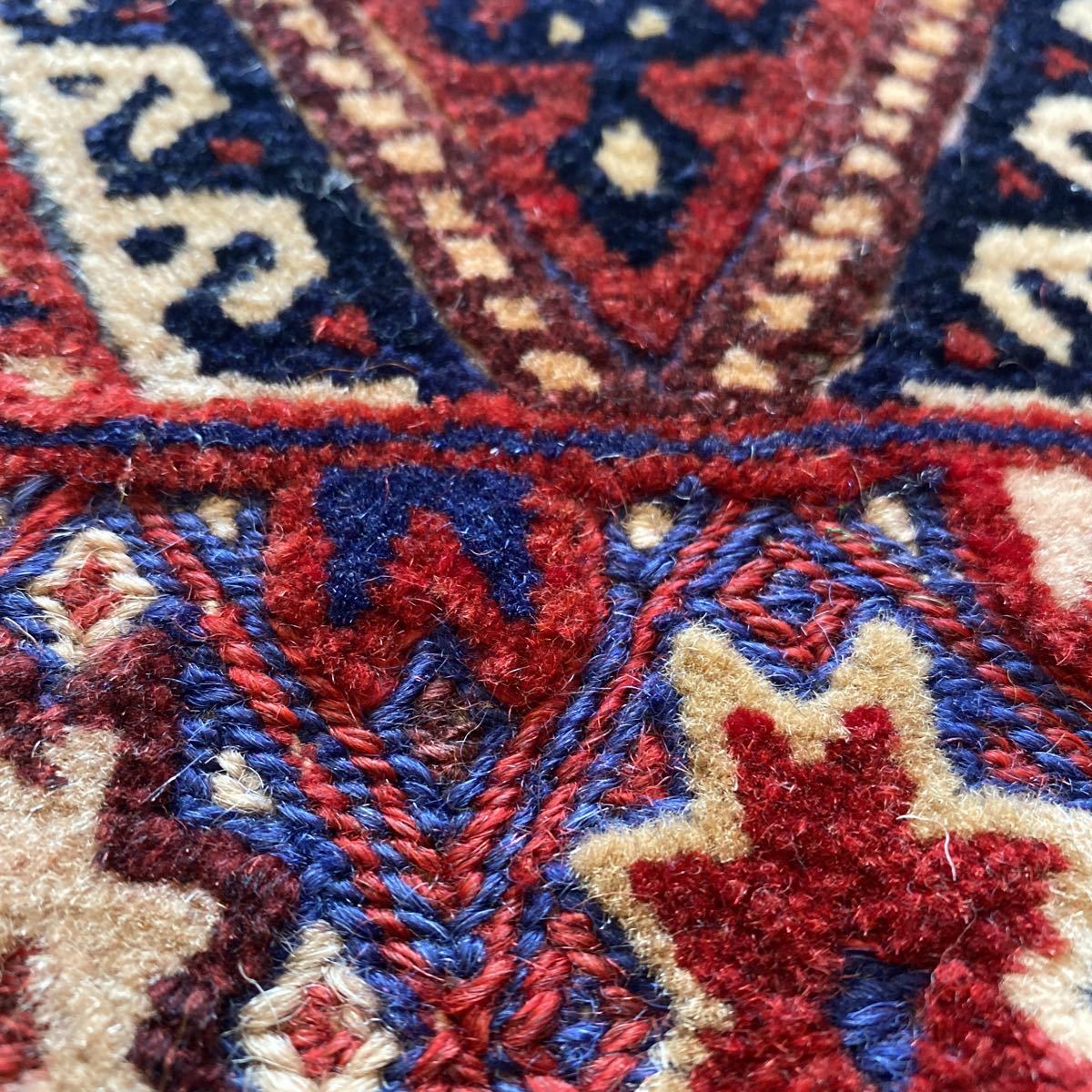 アフガニスタン絨毯 ムシュワニ バルーチ族①ミニラグ 極美品 草木染
