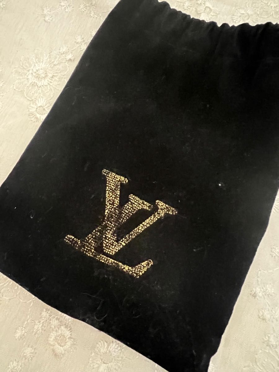 超レア！LOUIS VUITTON  ルイヴィトン　ボトルキャップ　