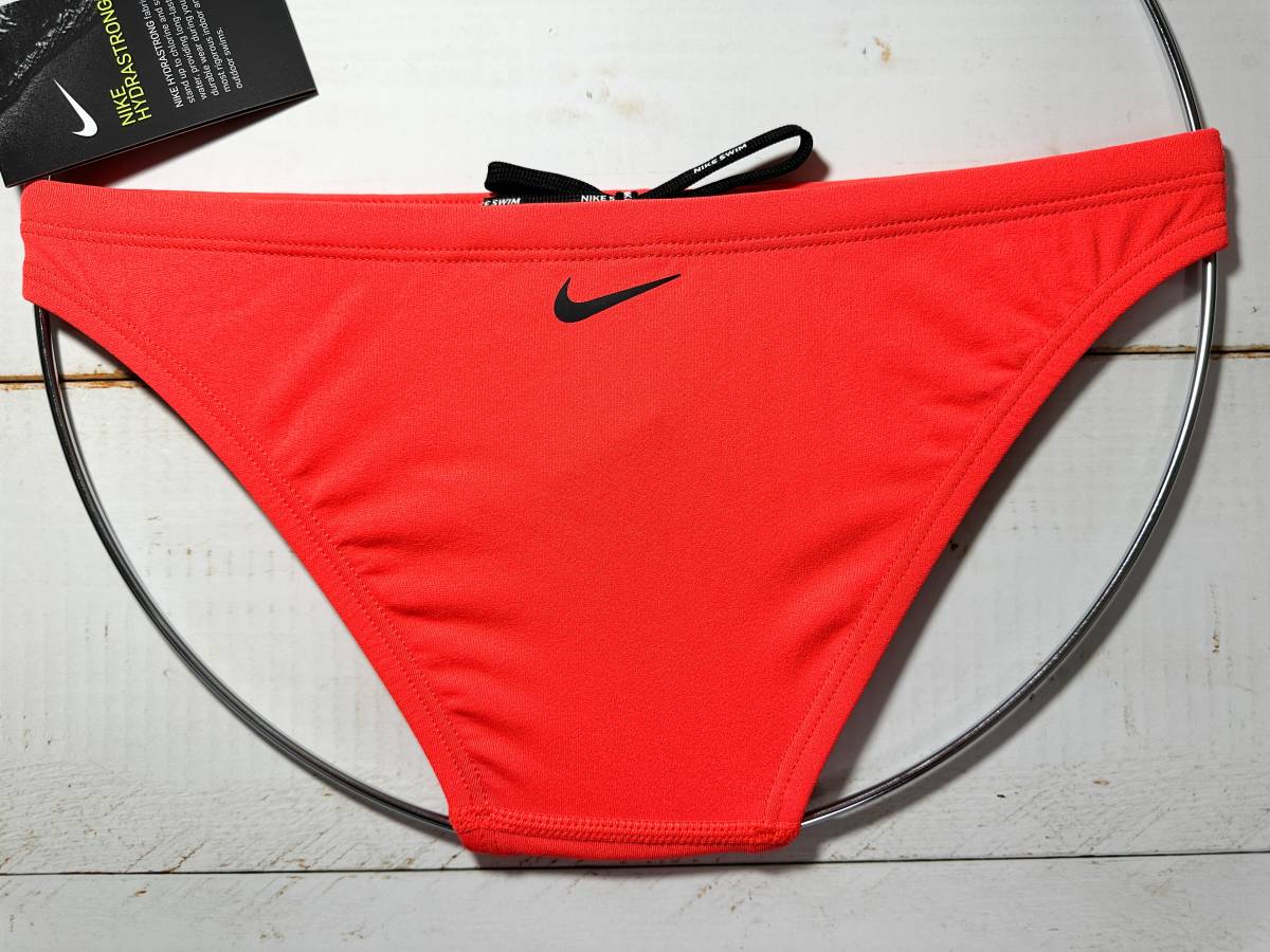 【即決】Nike ナイキ 女性用 ビーチバレー ビキニ ショーツ 水着 ブルマ HYDRASTRONG Bright Crimson 海外XS