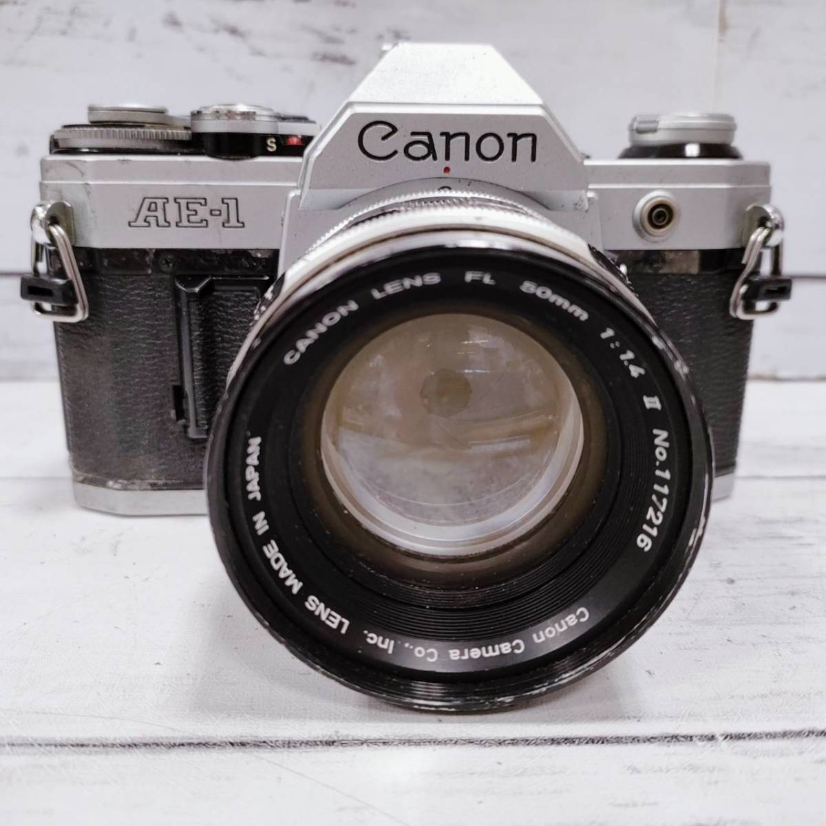 キャノン Canon AE-1 LENS FL 1:1.4 50mm 一眼レフ フィルムカメラ マニュアルフォーカス 【4209