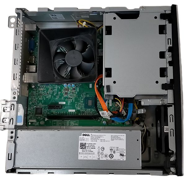 DELL OptiPlex 3268 SFF○Core i7-7700 3.6GHz/メモリ16GB/新品SSD1TB