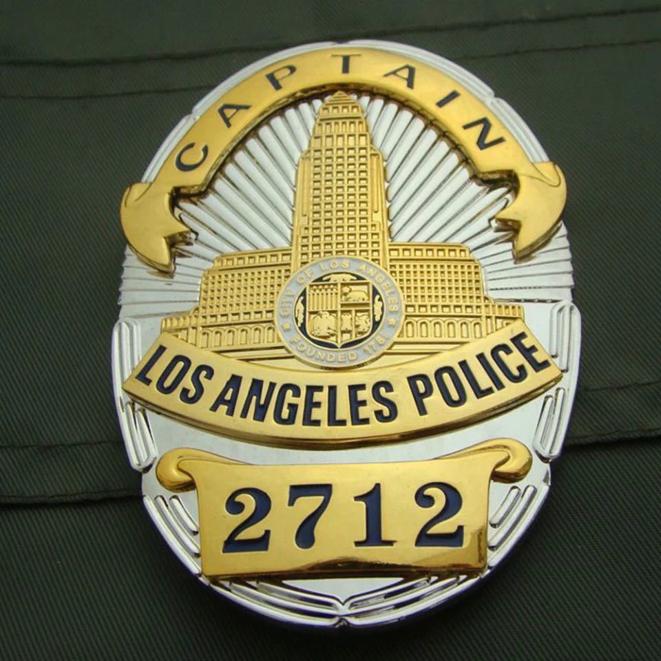 米国 ロサンゼルス市警察 LAPD ポリスバッジ No 2712 レプリカの画像1