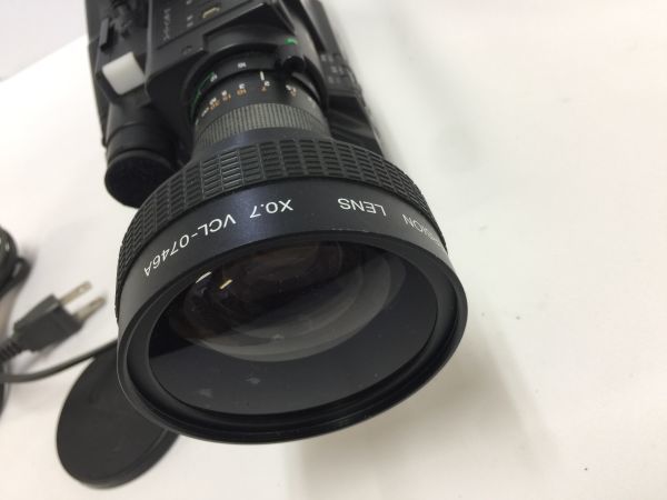 【ジャンク 送料込】SONY(ソニー) CCD-V50 ハンディカム 8ミリビデオカメラ◆D6766_画像4