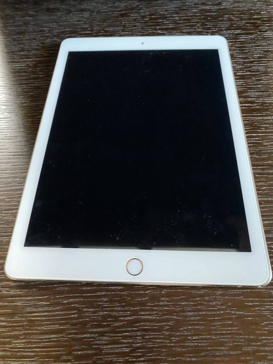 i iPad Pro 9.7インチ 32GB Wi-Fi Cellular Gold