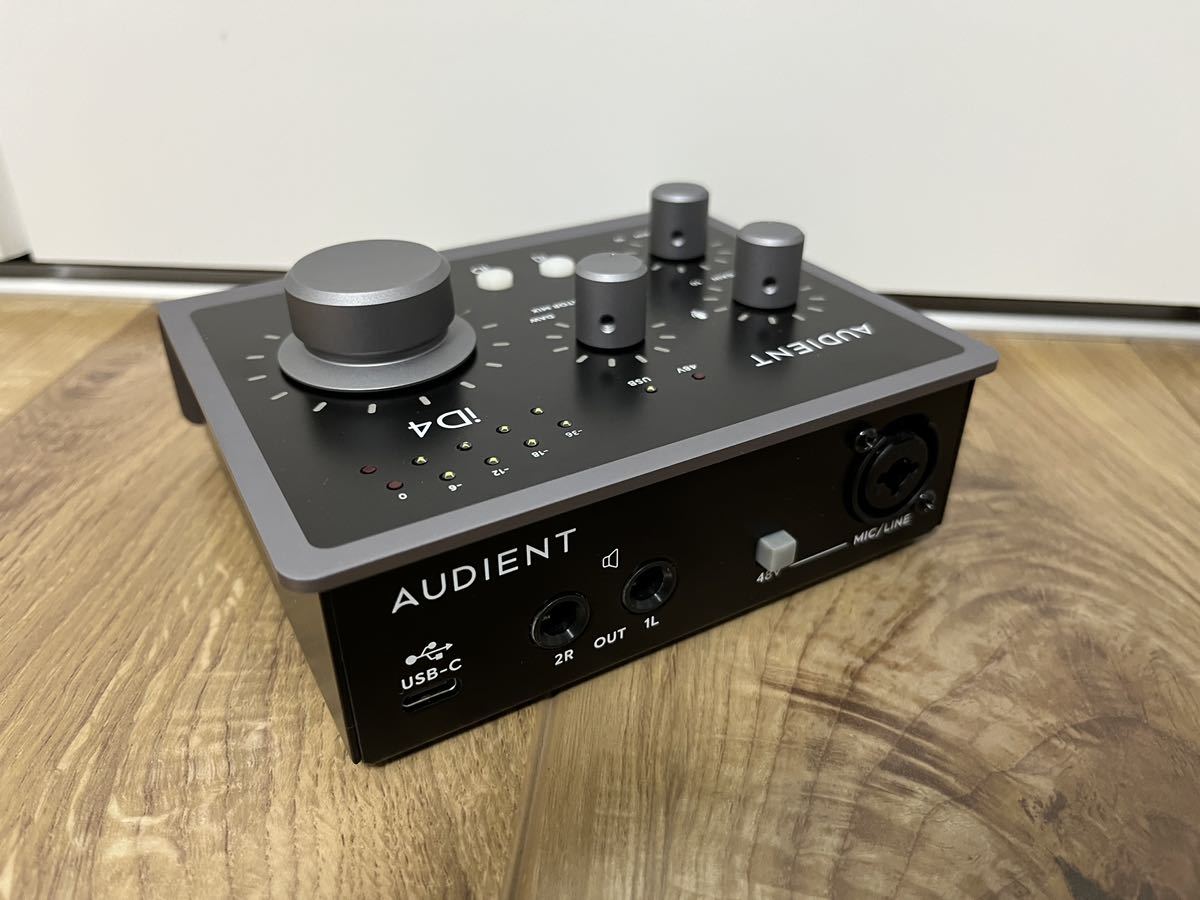 美品 AUDIENT ( オーディエント ) / iD4mkII オーディオインターフェイス_画像2