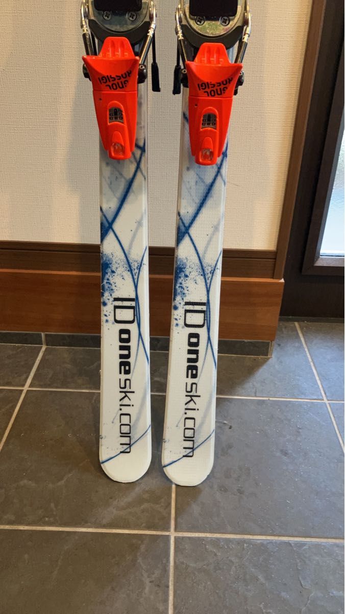 値下げ【美品】ID one (アイディーワン) MR-G 173cm モーグル 値下げ【美品】ID one (アイディーワン) MR-G 173cm モーグル