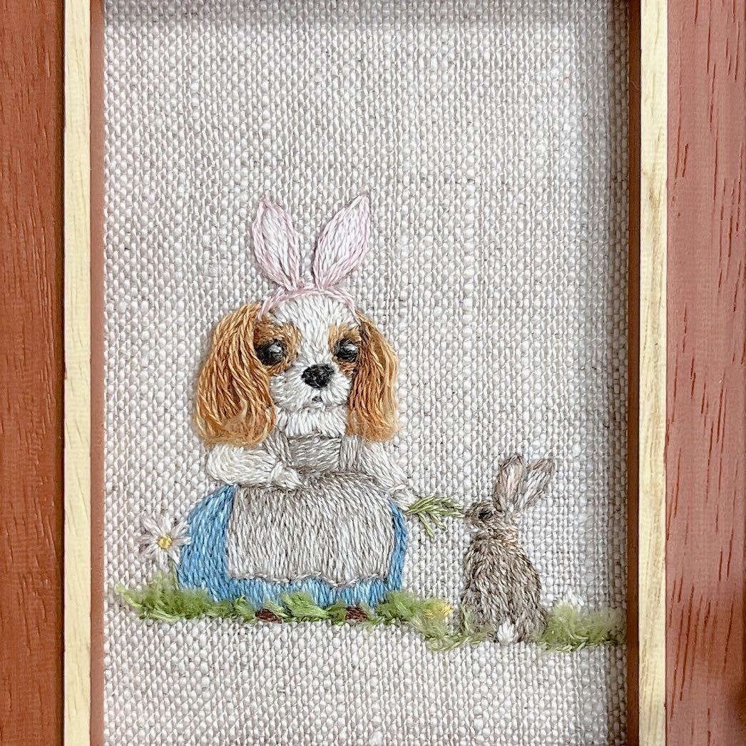 キャバうさぎさんの刺繍　ブレンハイム　_画像1