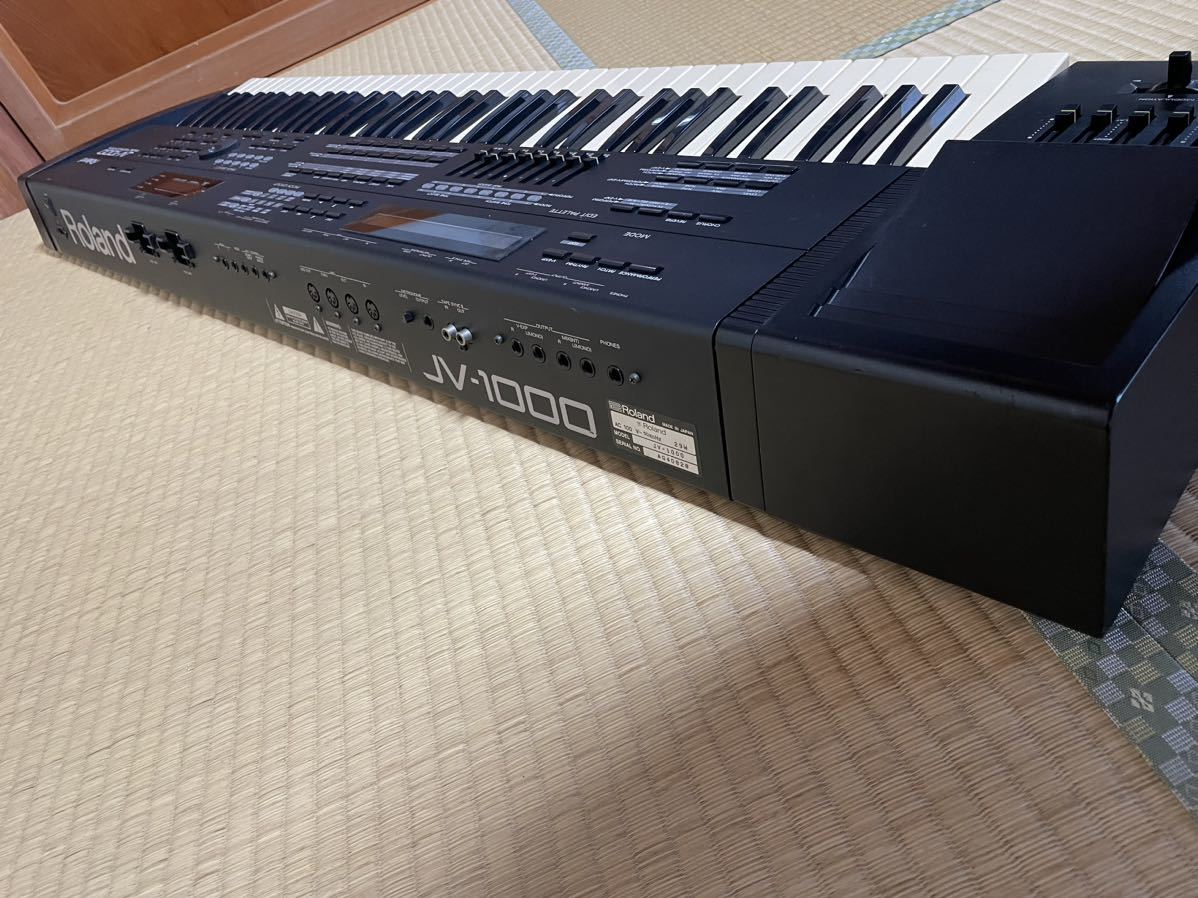 Roland  Roland   синтезатор   Work  Station   JV-1000