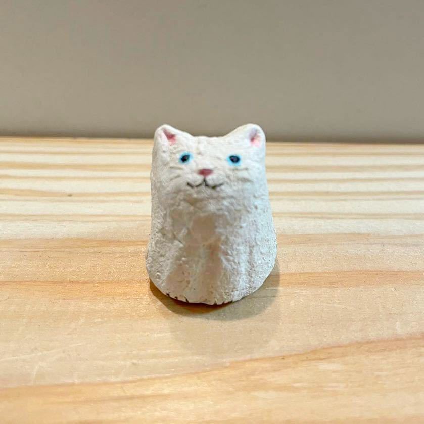 白い猫 手作り人形 ネコの画像1