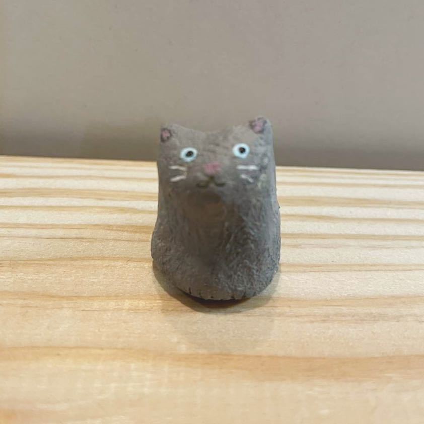 グレー色の猫 手作り人形の画像1