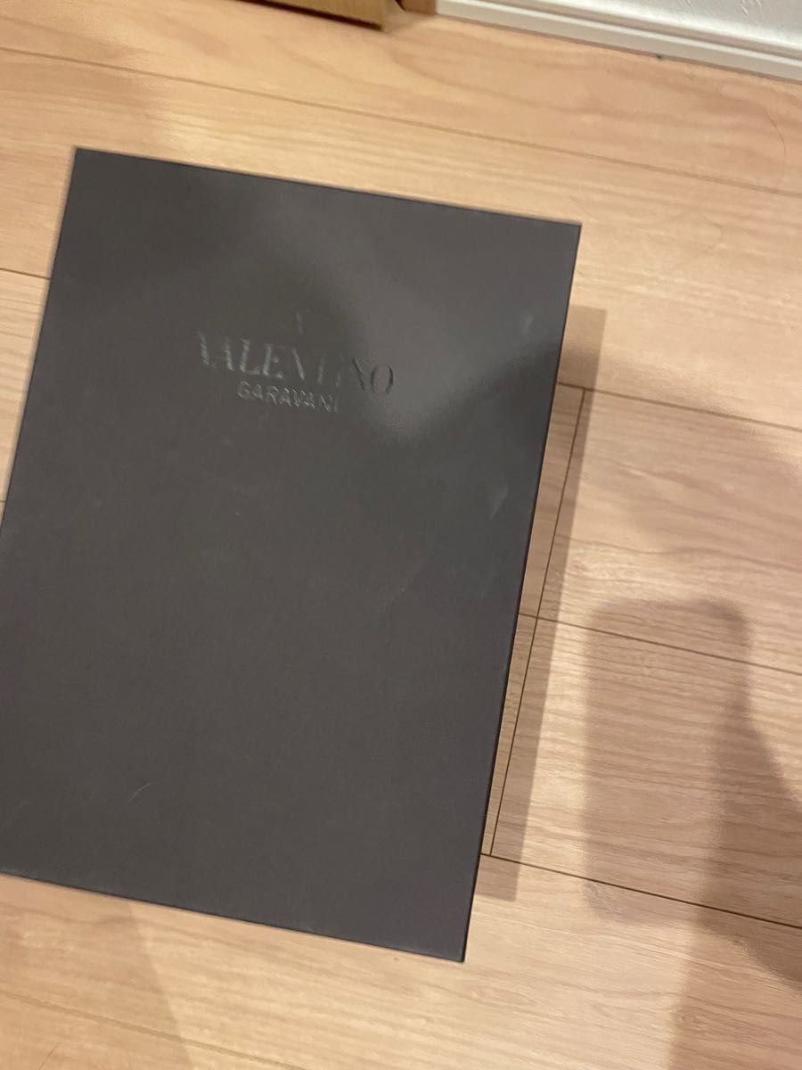 VALENTINO スニーカー グリーン サイズ:39(日本25) | lokomotivblog.hu