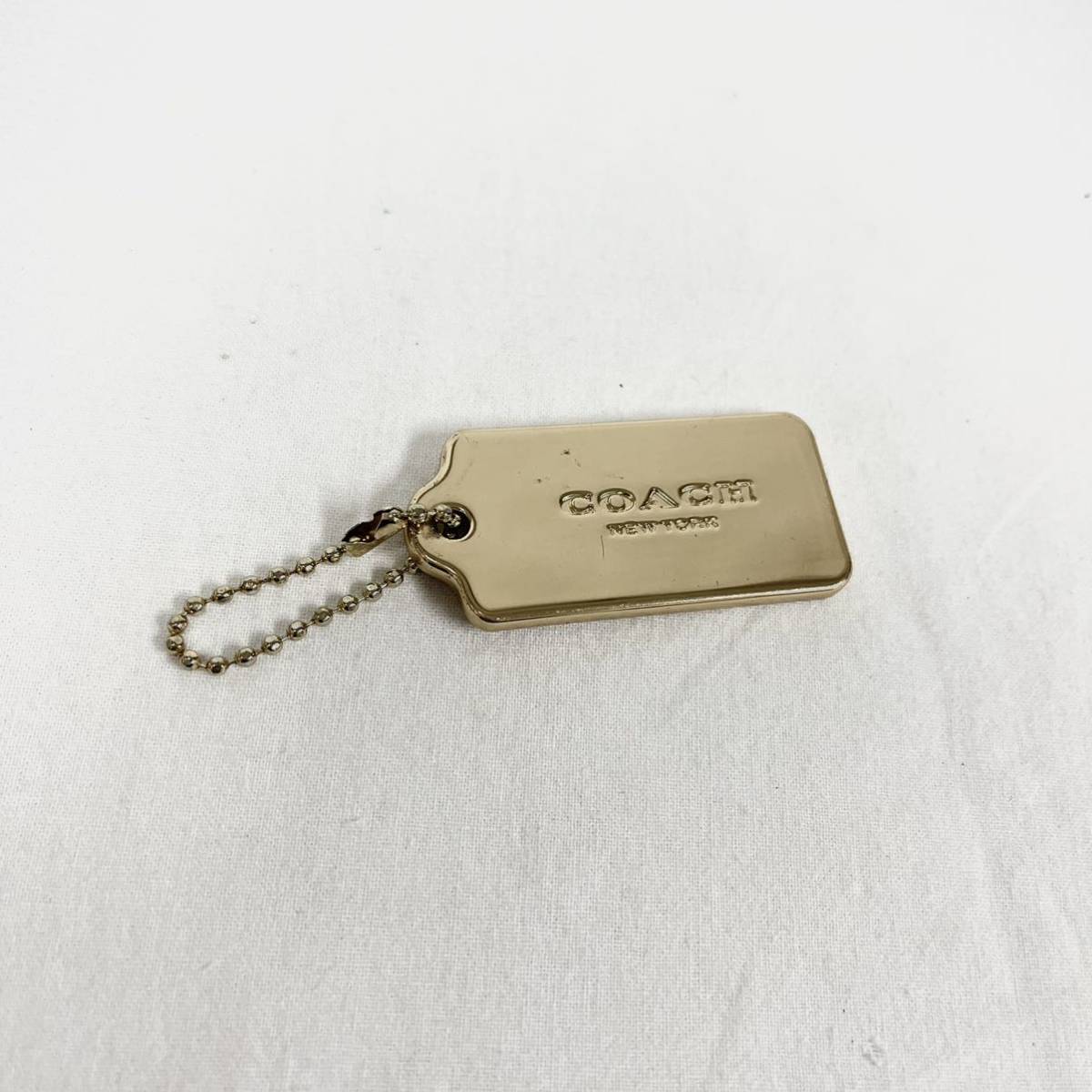 . COACH Coach bag charm strap Gold key holder 217