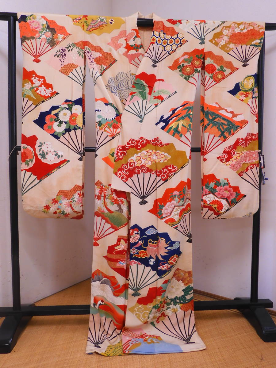 < silver. axe > super excellent article! silk * human national treasure * first generation Ueno therefore two work long-sleeved kimono pattern . adhesion * also boxed * long kimono-like garment attaching 