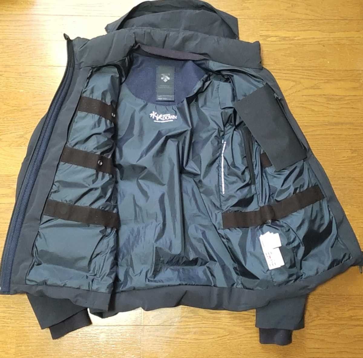 希少【L】デサント オルテライン 水沢ダウン ステルスダウンジャケット