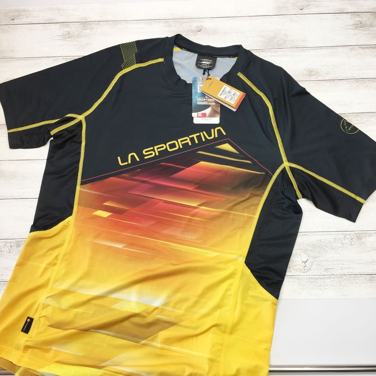 新品 La Sportiva スポルティバ WAVE T-SHIRT Men