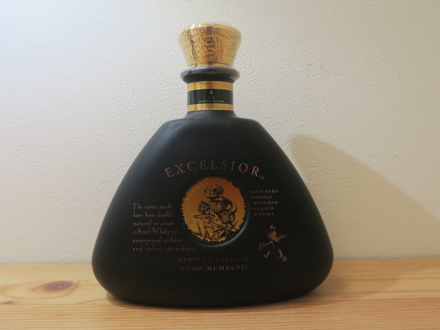 古酒 未開栓★超希少 JOHNNIE WALKER EXCELSIOR ジョニーウォーカー エクセルシオール 750ml 43％ 1667g _画像1