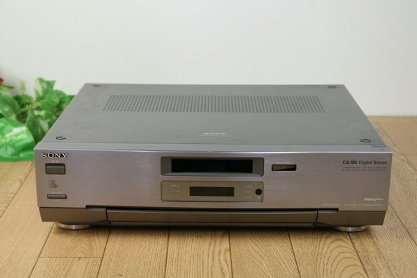 【ソニー SONY】（EV-NS9000）Hi8 ビデオデッキ　96年製　ジャンク　管Z6110_画像1