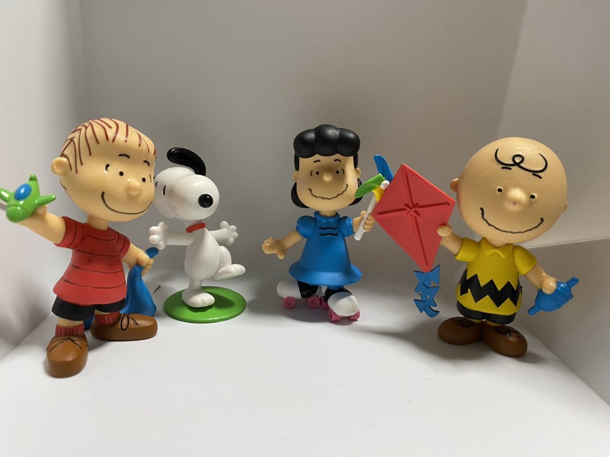 Yahoo!オークション - ピーナッツ フィギュアセット スヌーピー Yahoo!オークション - ピーナッツ フィギュアセット スヌーピー