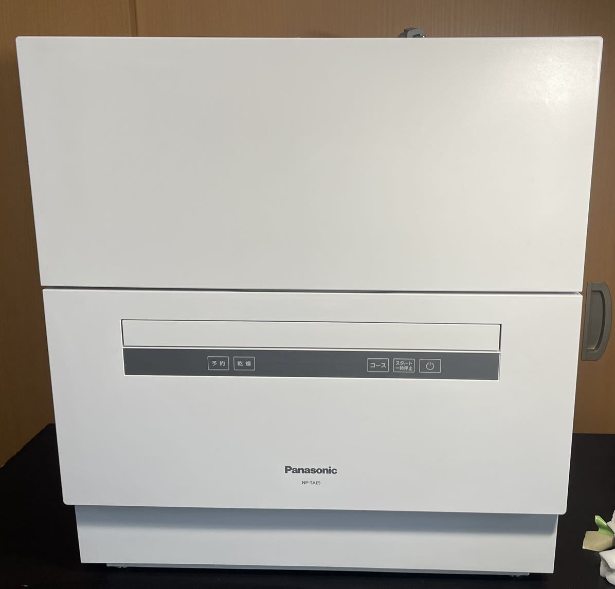 Panasonic 食器洗浄機 NP-TAE5-W 2018年製