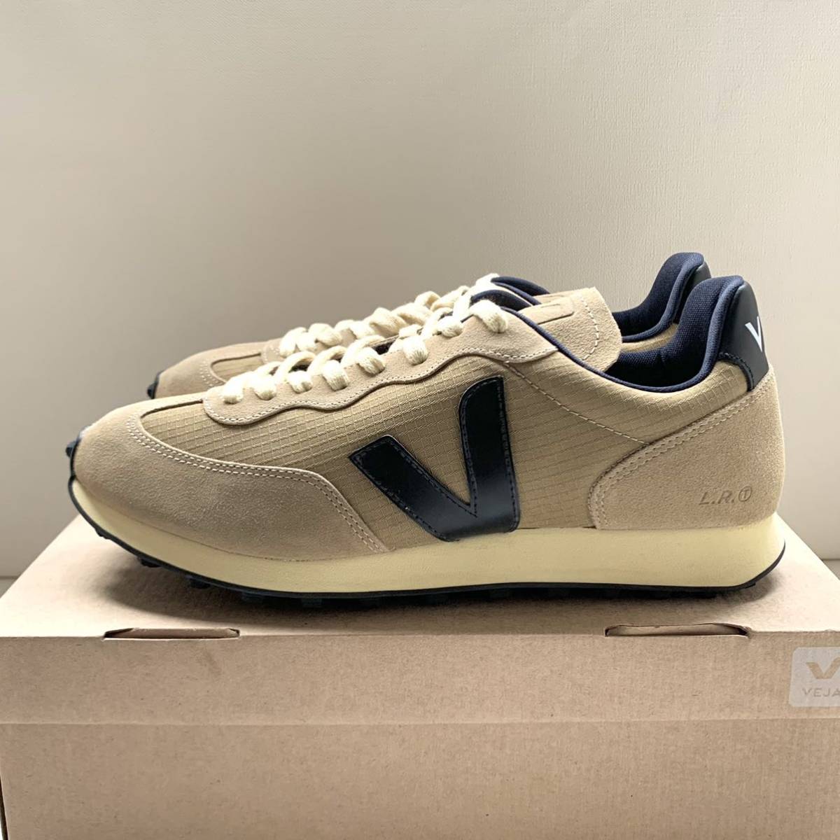 豊富な格安 ヤフオク! - 新品 VEJA ヴェジャ RIO BRANCO RIPSTOP リオ