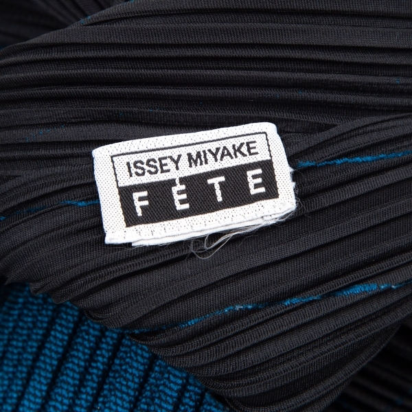 イッセイミヤケ フェットISSEY MIYAKE FETE ラインデザインプリーツノースリーブ 青黒M位 【レディース】_画像10