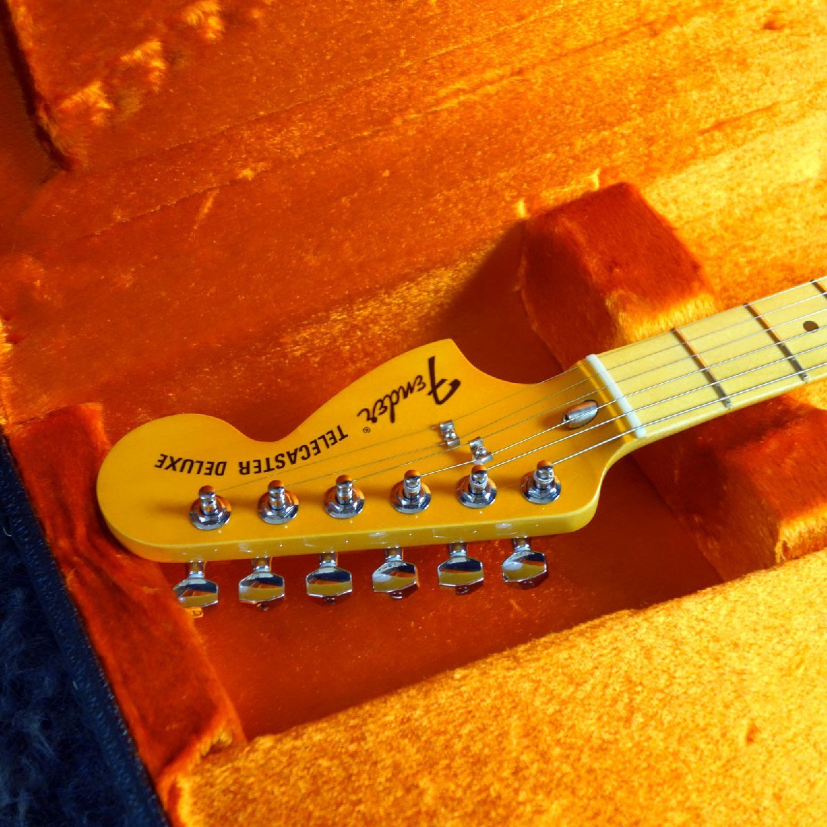 Fender USA American Vintage II 1975 Telecaster Deluxe Maple Fingerboard 3-Color Sunburst_画像5