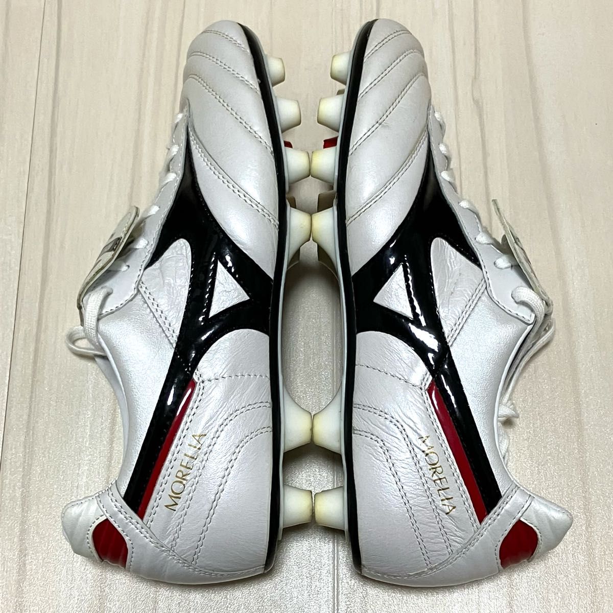 love5true様専用 日本未発売 新品 ミズノ モレリア 2 PRO AG 25