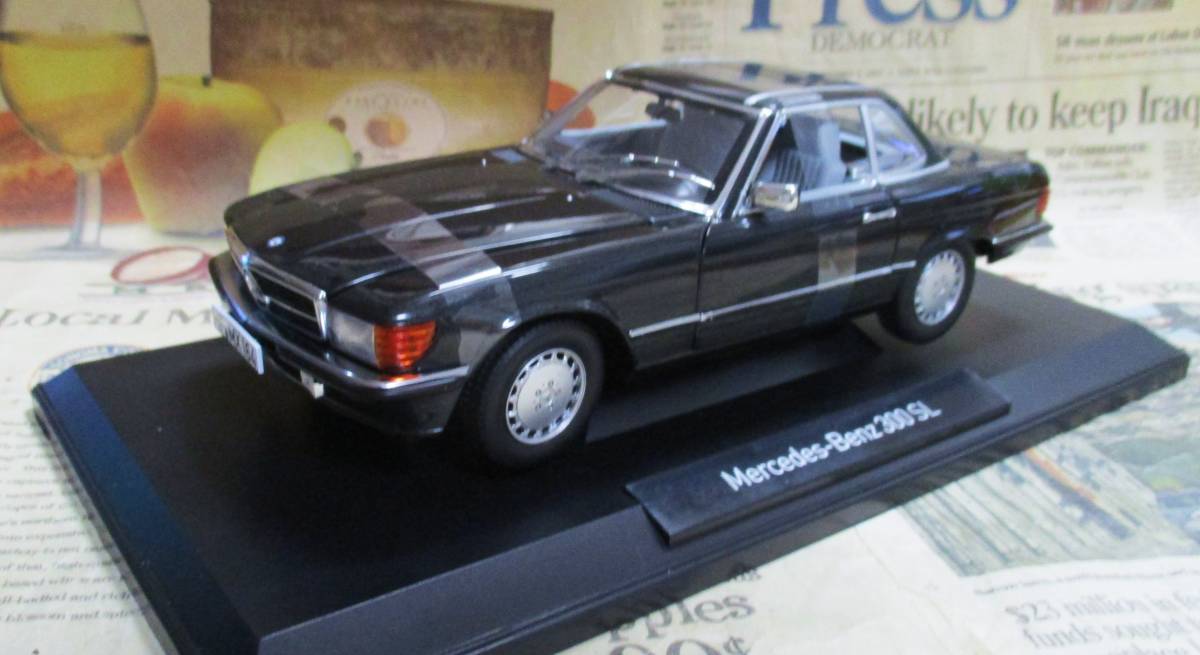 ★レア絶版*Norev*1/18*1986 Mercedes-Benz 300 SL Convertible (R107) ブルーブラックメタリック_画像1