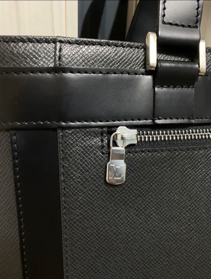 美品 Louis Vuitton タイガ カスベックPM ビジネスバッグ www