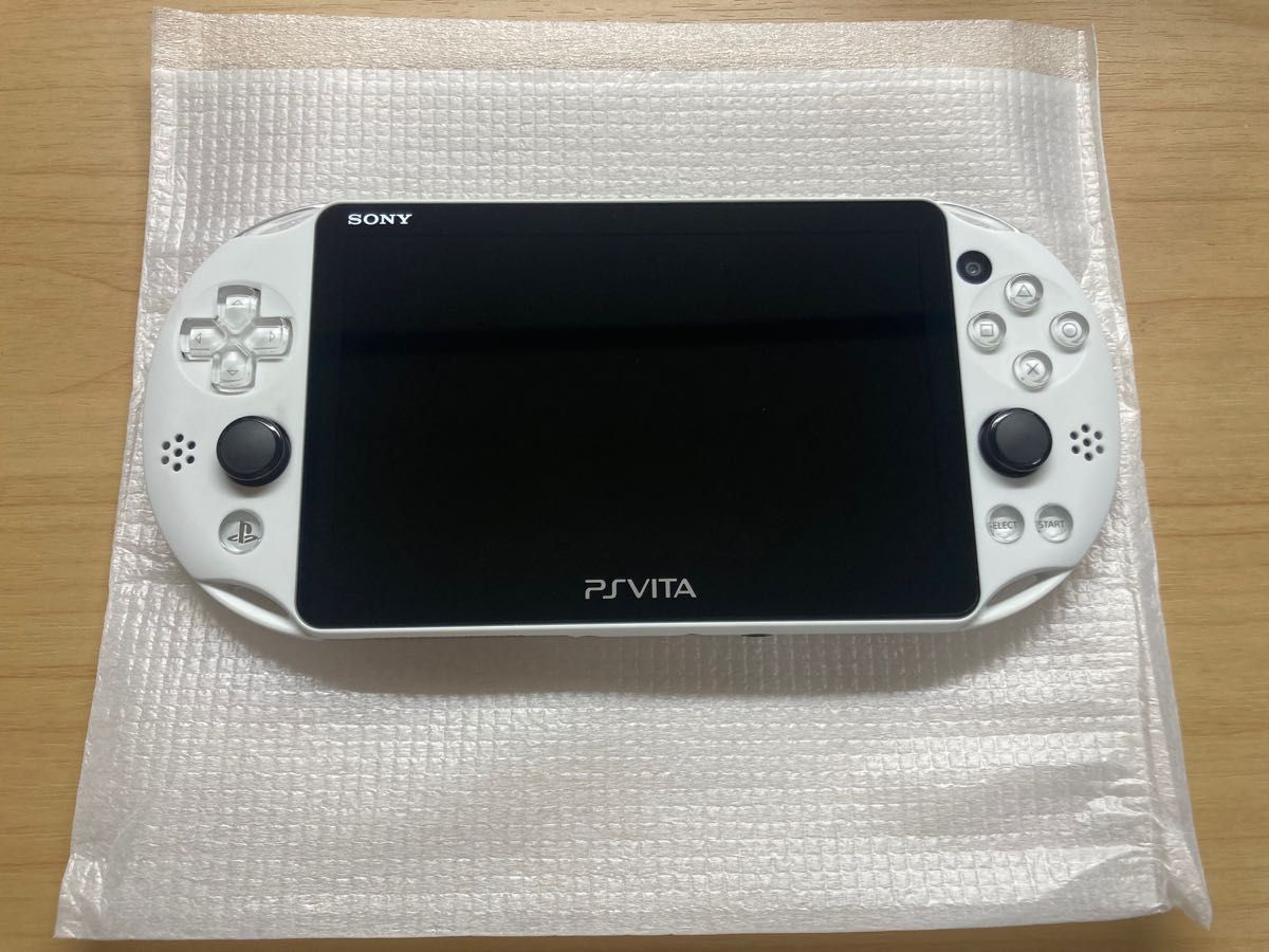 SONY PlayStation Vita グレイシャー ホワイト PCH-2000 WiFi 8GB