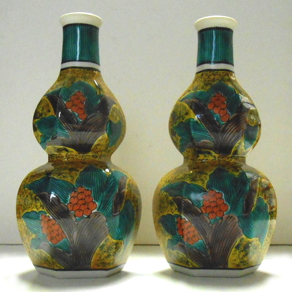  Kutani * angle luck hexagon . type sake bottle ten thousand year blue writing sama one against 