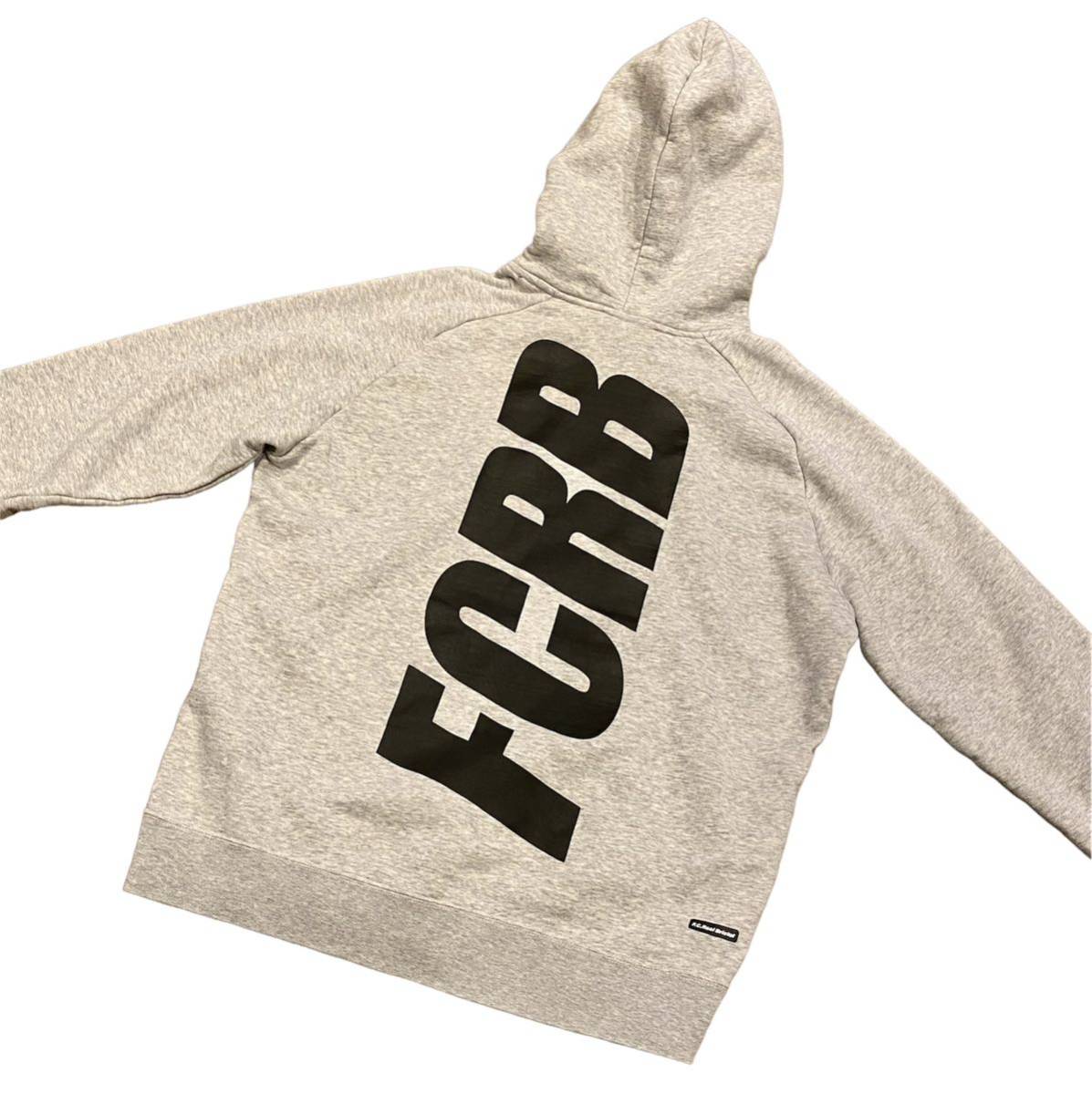 【入手困難】FCRB × NIKE パーカー L グレー 15AW SOPH 廃盤 FC Real Bristol ナイキ ソフ 廃盤 大人気  極希少品 ビックロゴ コラボ 完売