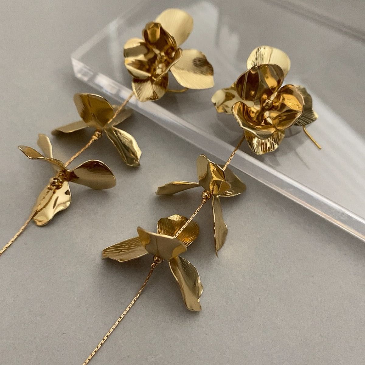 ブライダル ウェディング ゴールド フラワー 花 チェーン ハンドメイド ピアス イヤリング