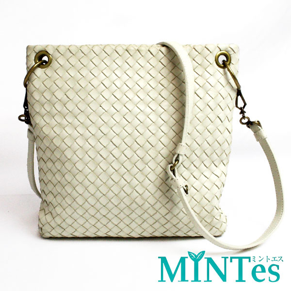 BOTTEGA VENETA ボッテガヴェネタ イントレチャート ショルダーバッグ
