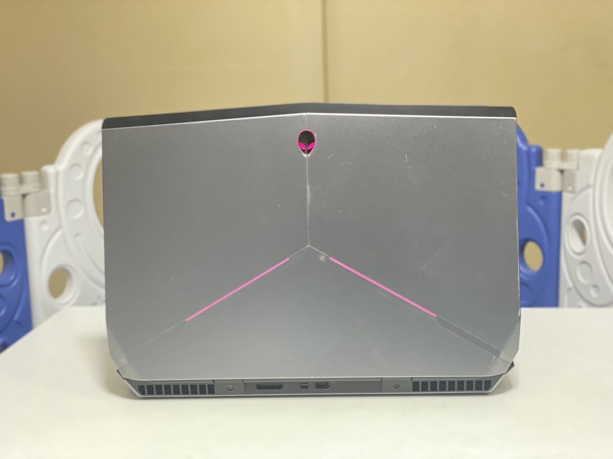 Alienware 17R2 I7 4710hq Gtx 970m SSD 256GB HDD 1TB 17.3インチ